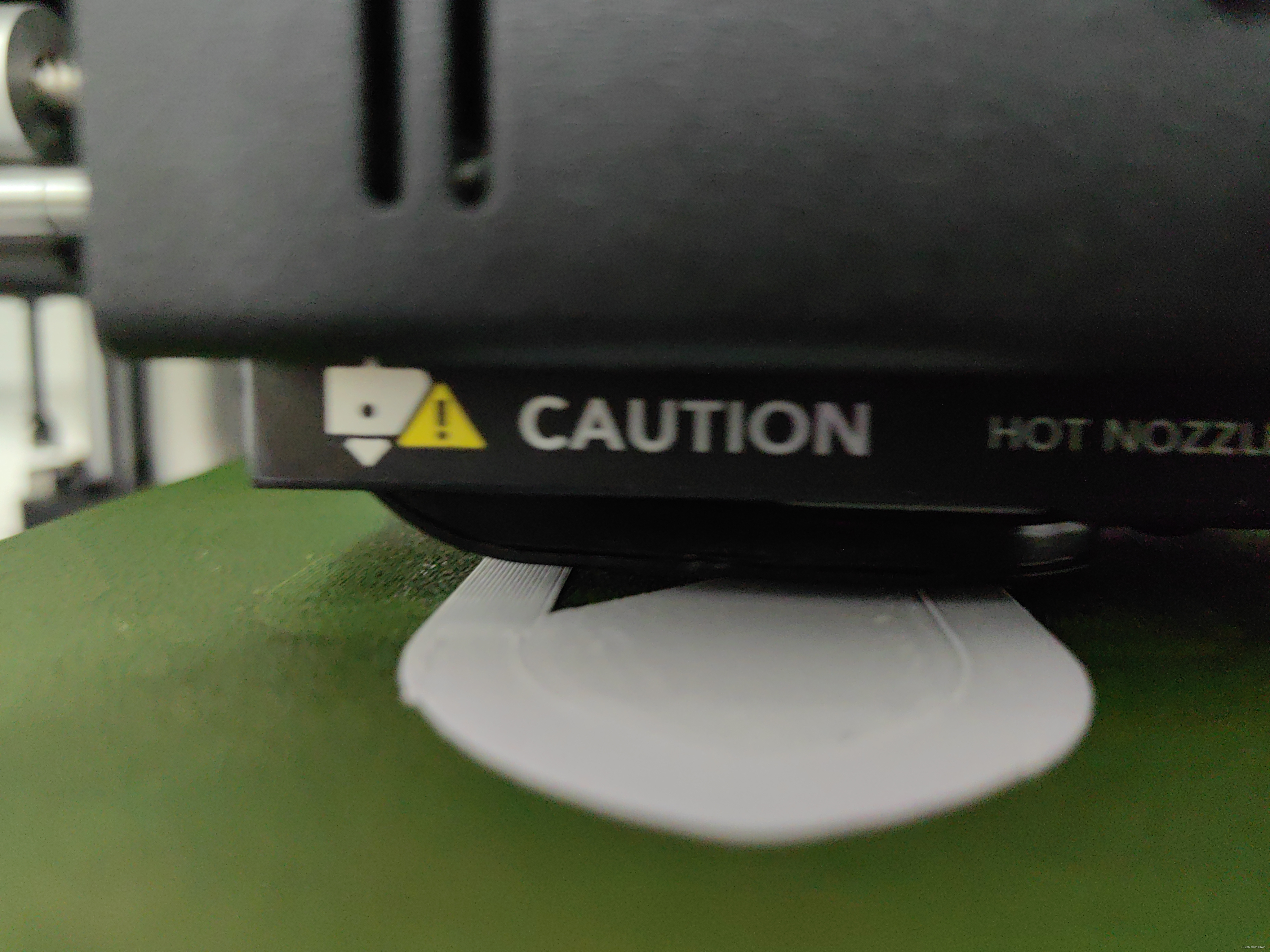 trinus 3d打印机安装调试到成功打印3-没有热床模型脱落底床不粘模型翘边错位