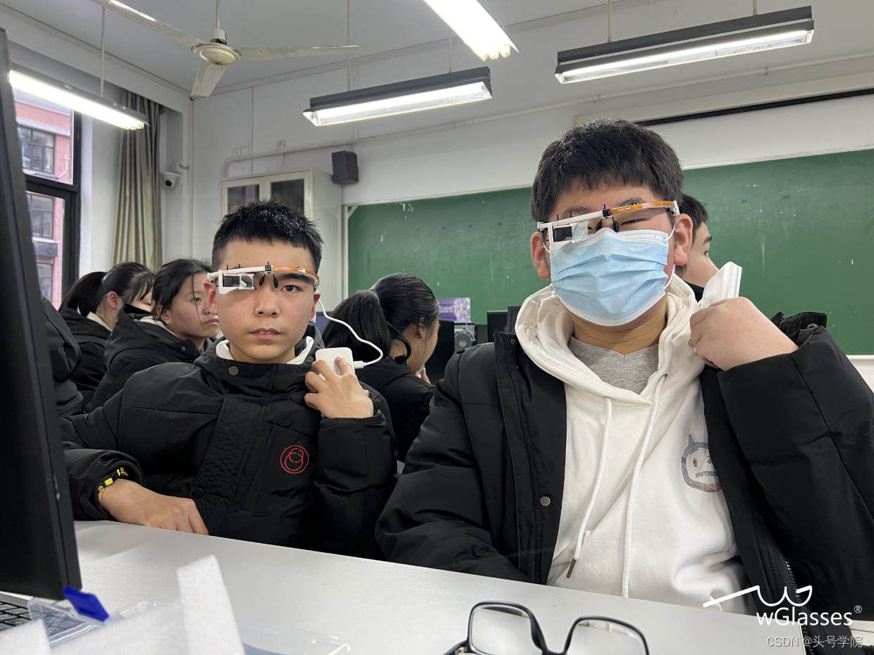 wGlasses AR智能眼镜正式发布！影育科技带来端云协同、软硬件及资源零代码、一体化的AR生态科技盛宴！