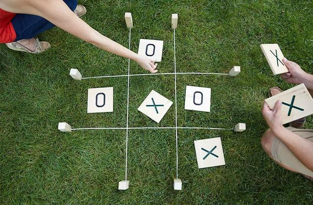 用C语言C++手把手教你编写“井字棋”小游戏