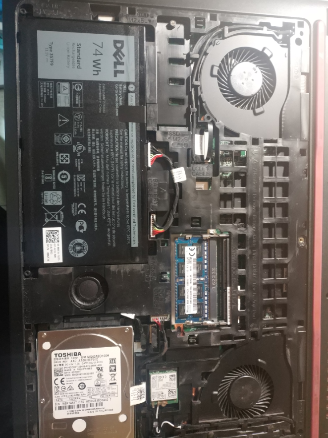 在dell社区看了相关问答发现戴尔灵越7559只支持sata协议,遂决定购入