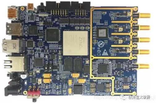 在这里插入图片描
述