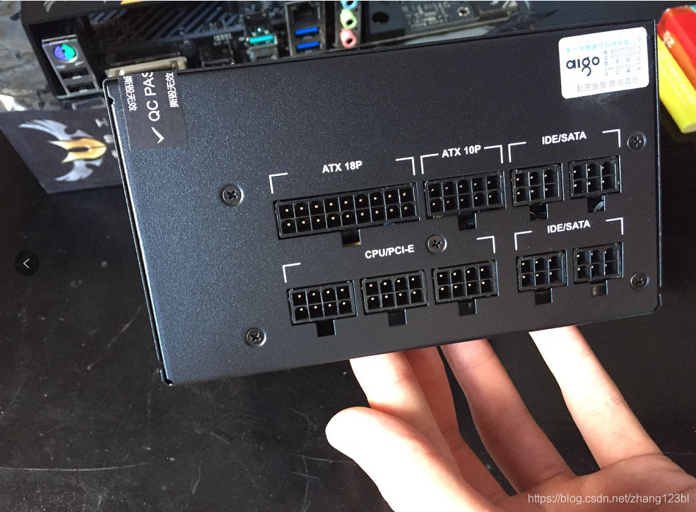 电脑怎么看电源功率 watermark,type_ZmFuZ3poZW5naGVpdGk,shadow_10,text_aHR0cHM6Ly9ibG9nLmNzZG4ubmV0L3poYW5nMTIzYmw=,size_16,color_FFFFFF,t_70