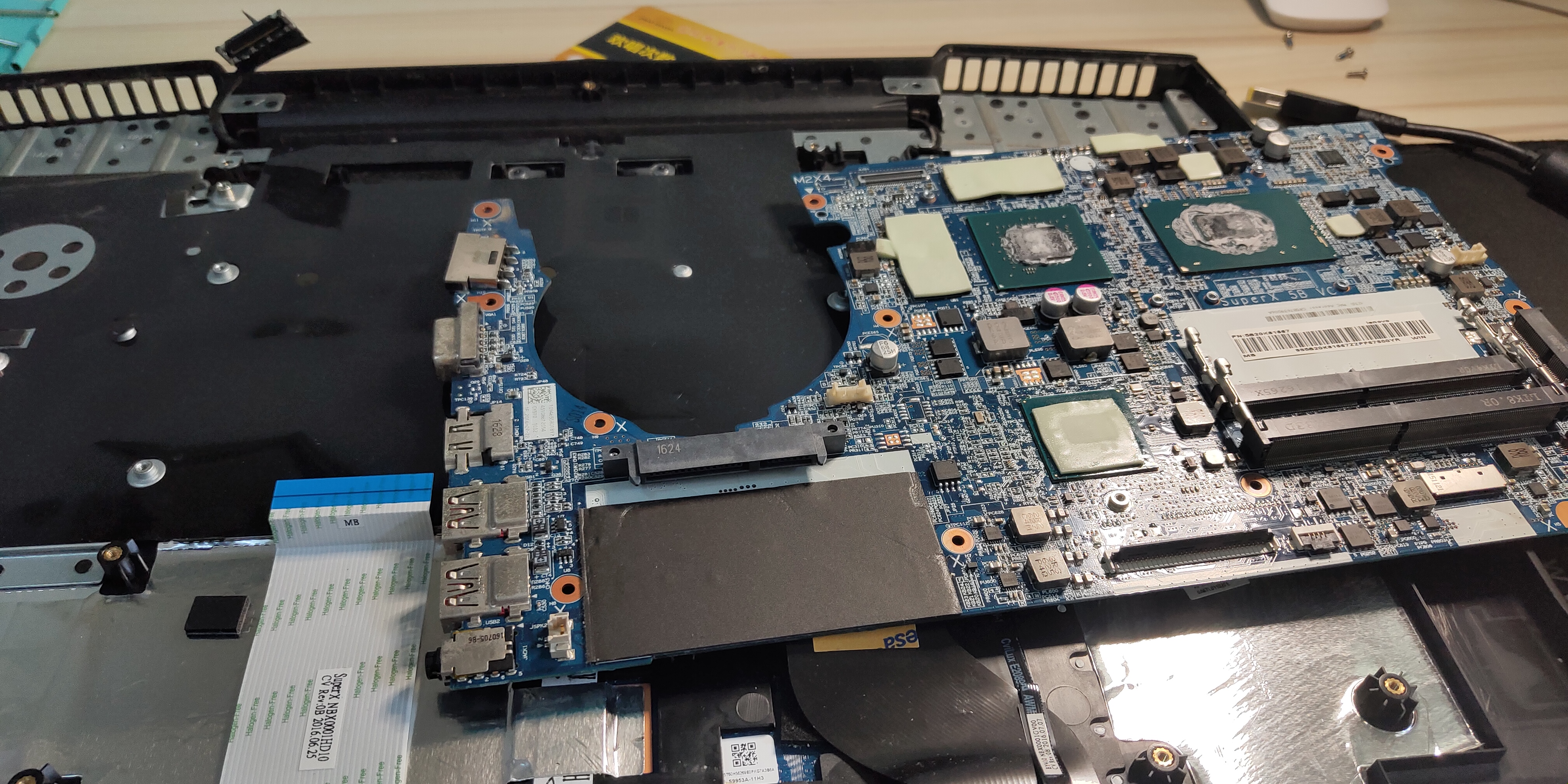 记一次拯救者15isk拆机故障排查