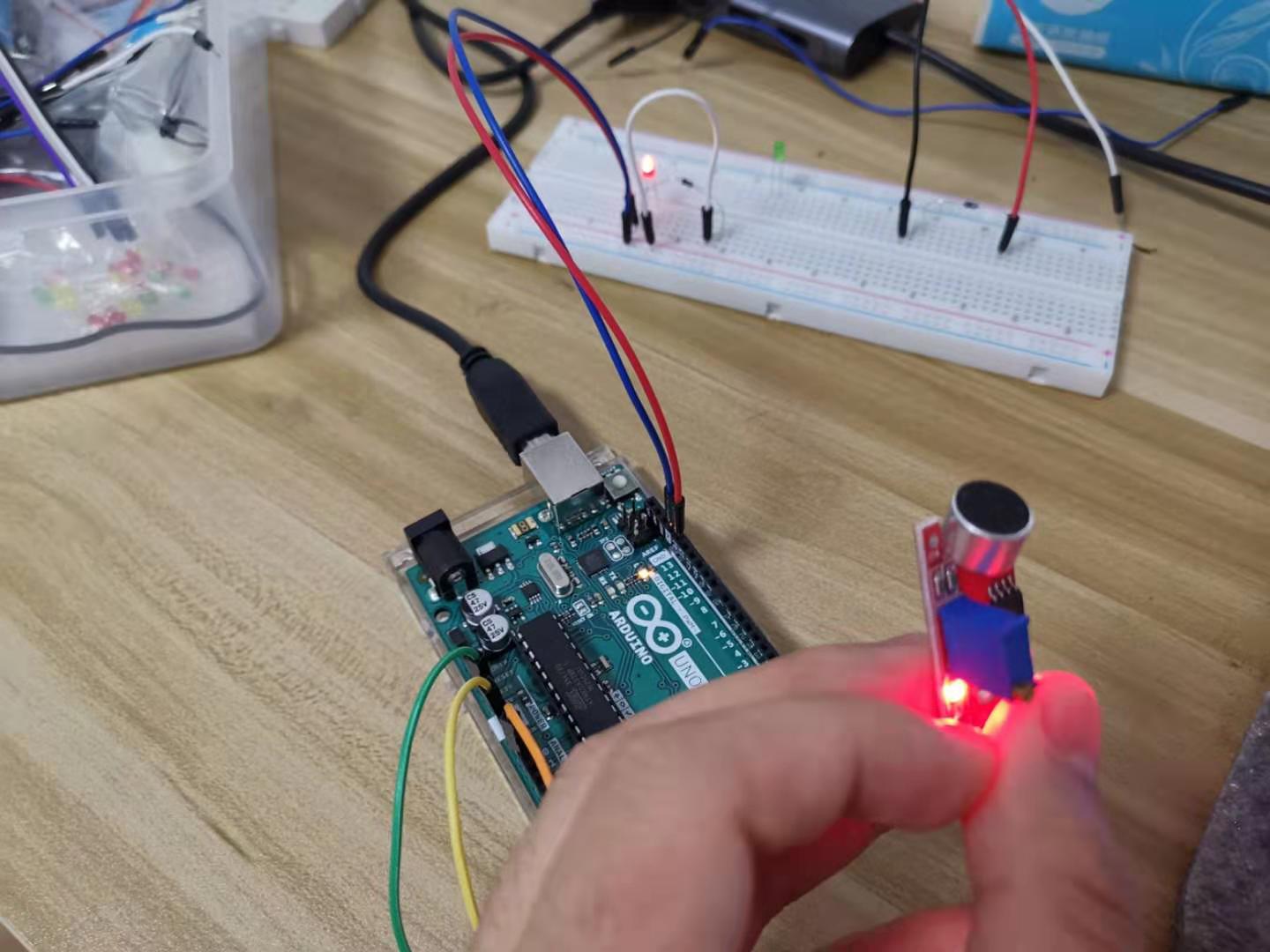 arduino 四针脚声音传感器