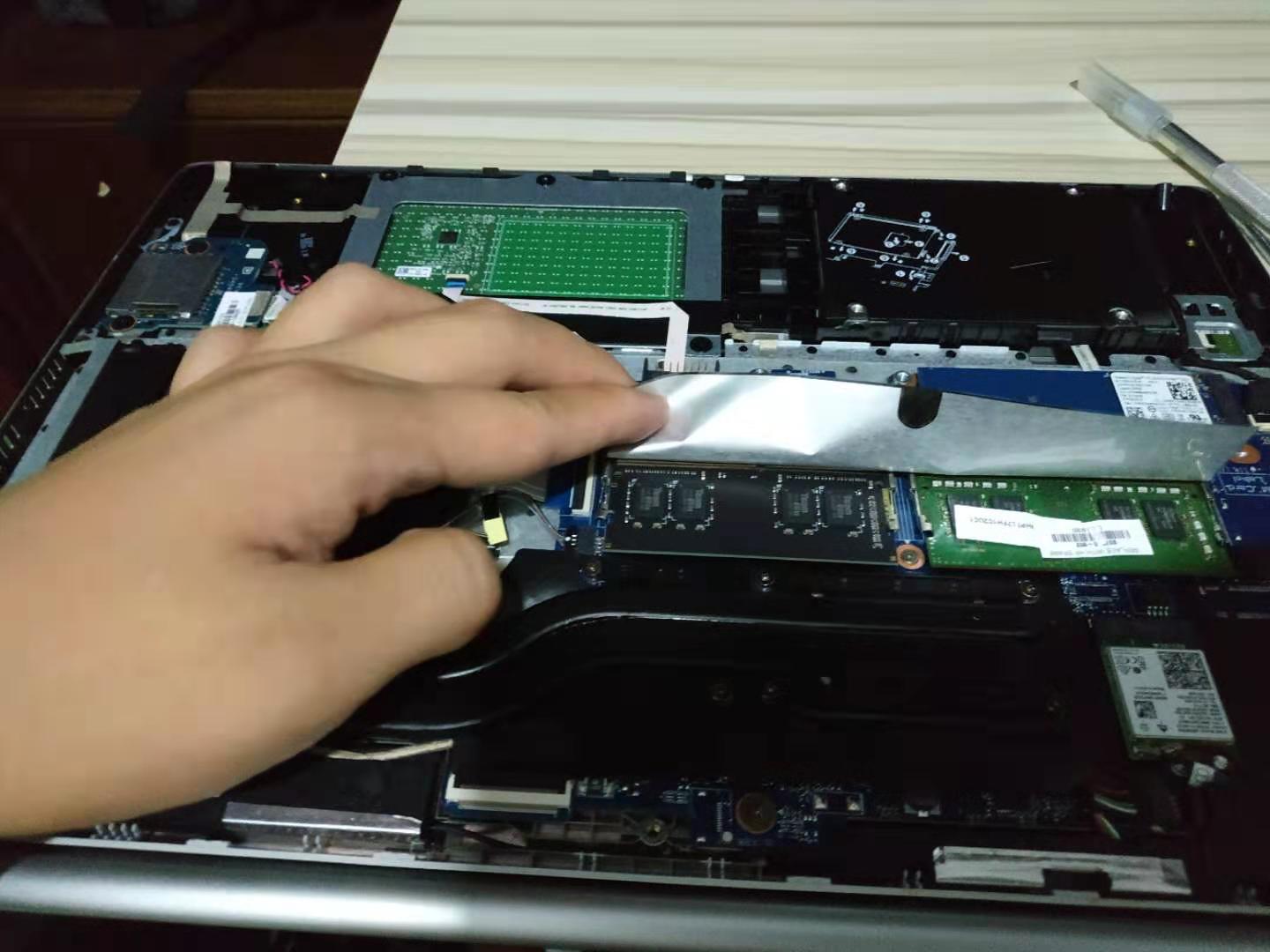 惠普战66g2加装内存条