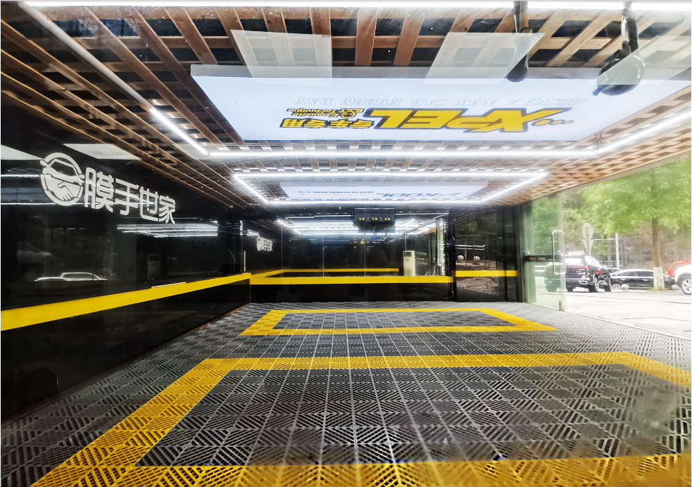 膜手世家汽车贴膜