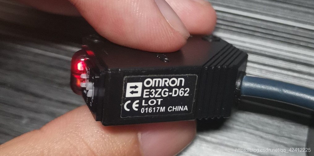 E3ZG-D62传感器