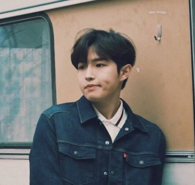 互动媒体技术 基于p5 Js的自画像 划去 Kelett551的博客 Csdn博客