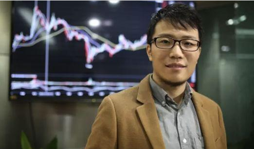 二,结缘火币和出书当时,中国国内还没有关于比特币的专业网站,张健不