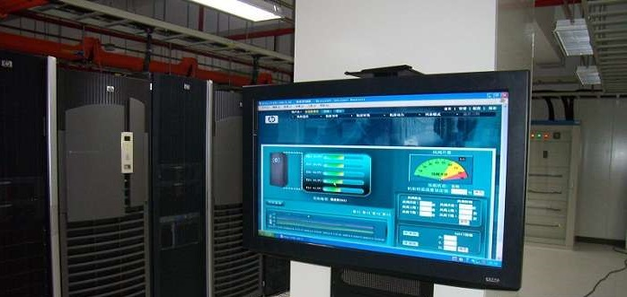 数据中心设备状态监控屏