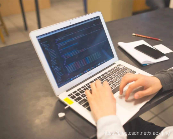 在这里插入图片描述