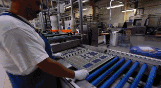 揭秘PCB制作过程！（附动图）