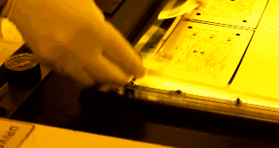 揭秘PCB制作过程！（附动图）