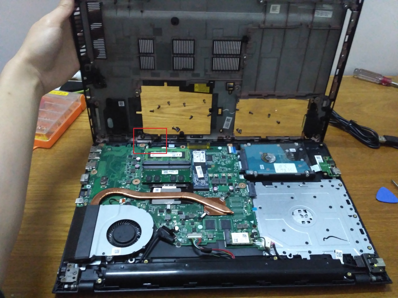 宏碁acer k50-20-55z3拆机  取下主板cmos电池放电重新进入bios成功