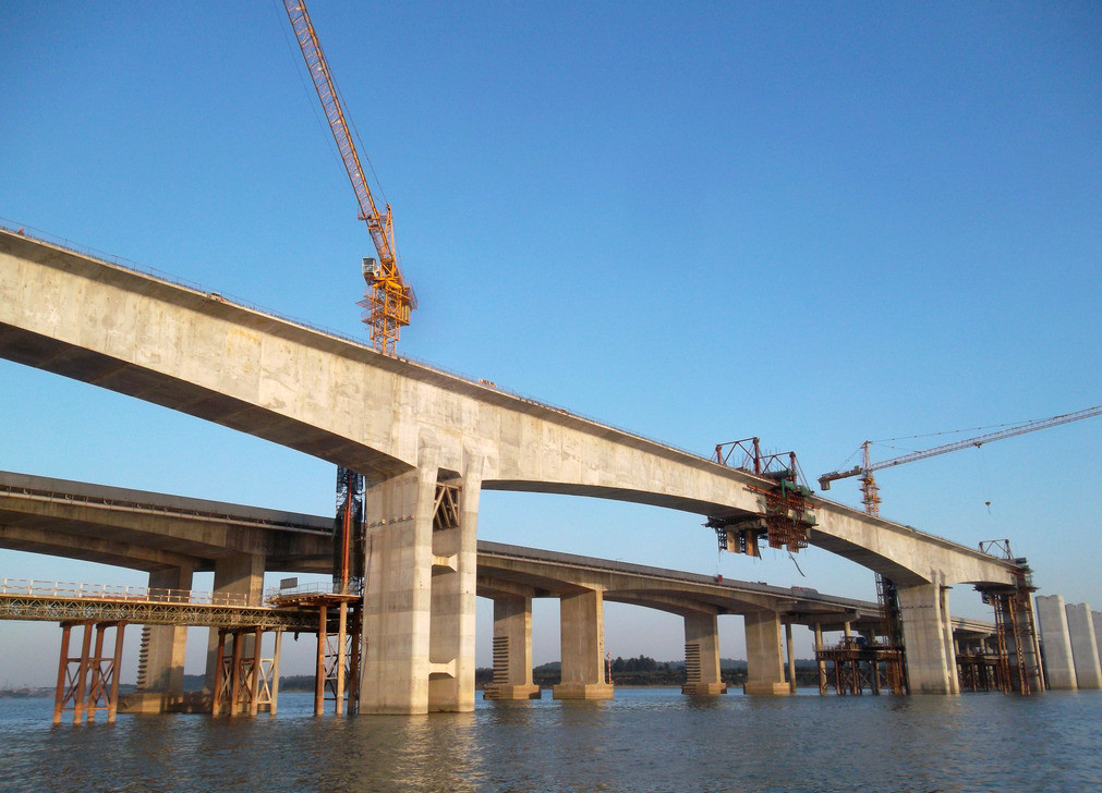 midas预应力混凝土连续梁桥自动设计程序