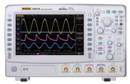 ▲ 实验所使用的示波器：ds6104