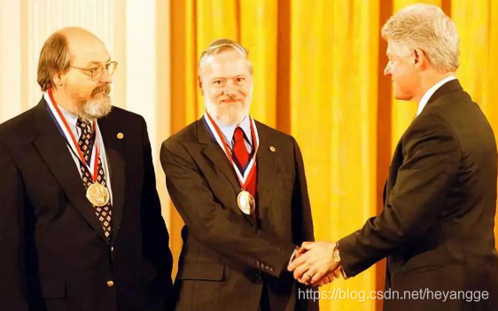 01-C语言之父:丹尼斯·里奇c/c++heyangge的博客-