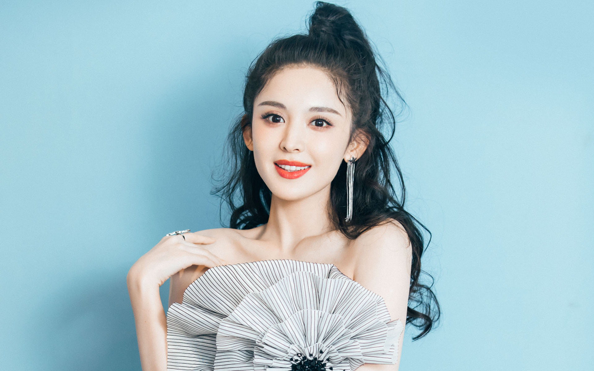 爬虫批量下小姐姐壁纸