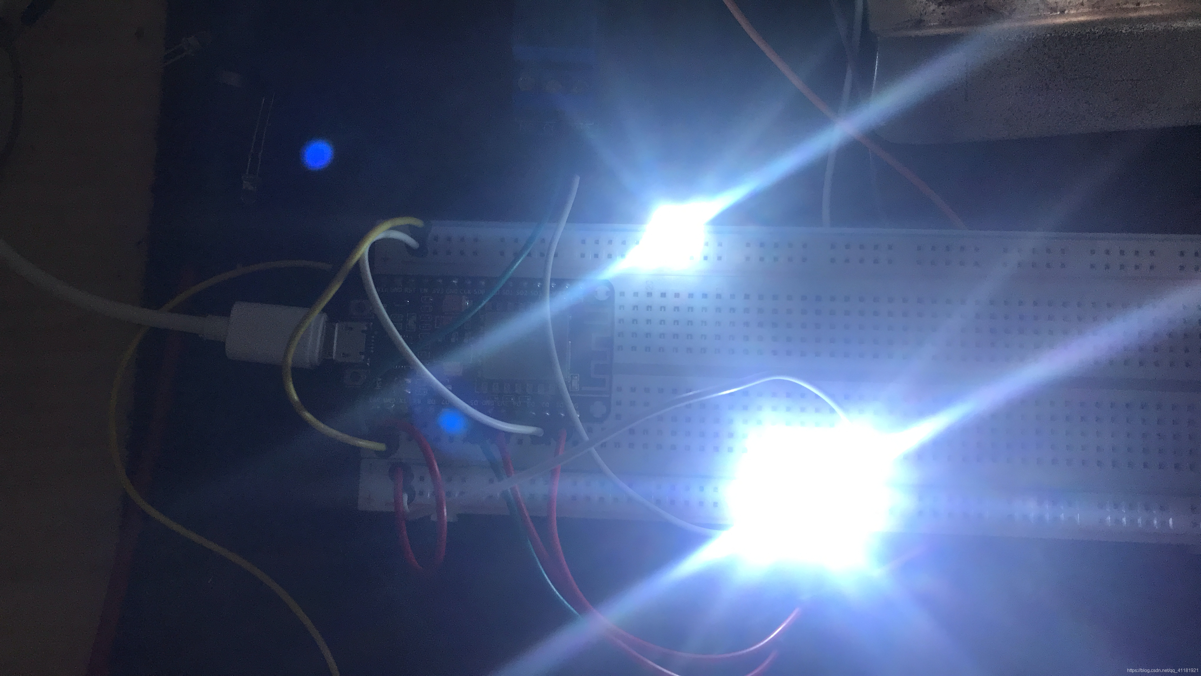 Nodemcu+ESP8266实现WEB控制家用电器南风的博客-esp8266连云详解