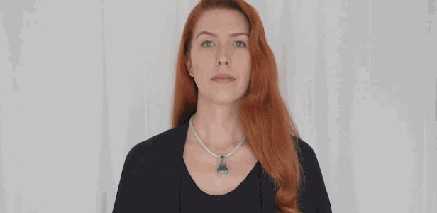 ▲ PULSE可以在你手将要触碰脸部的时候提醒你