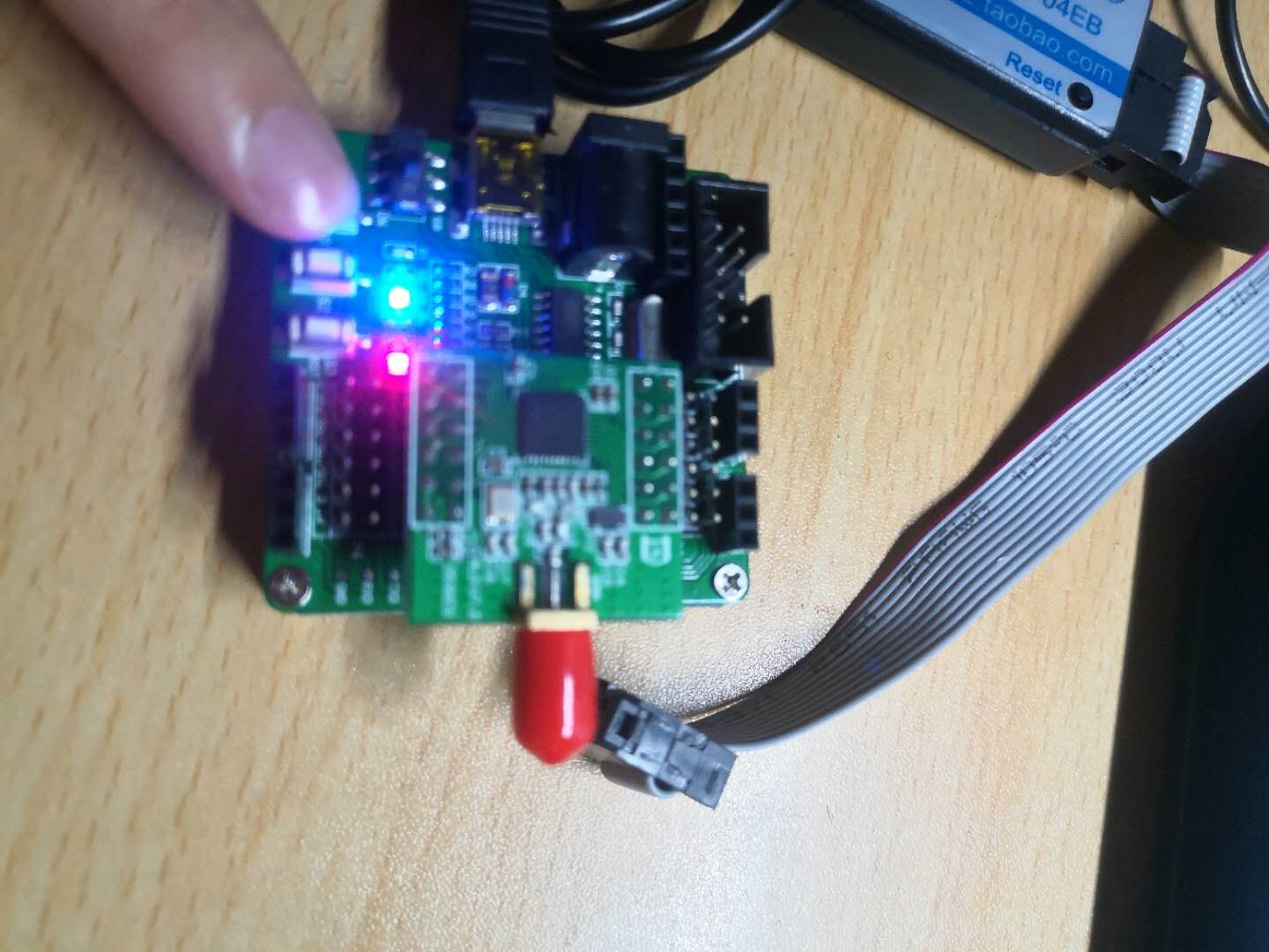 按键控制led跑马灯(cc2530)