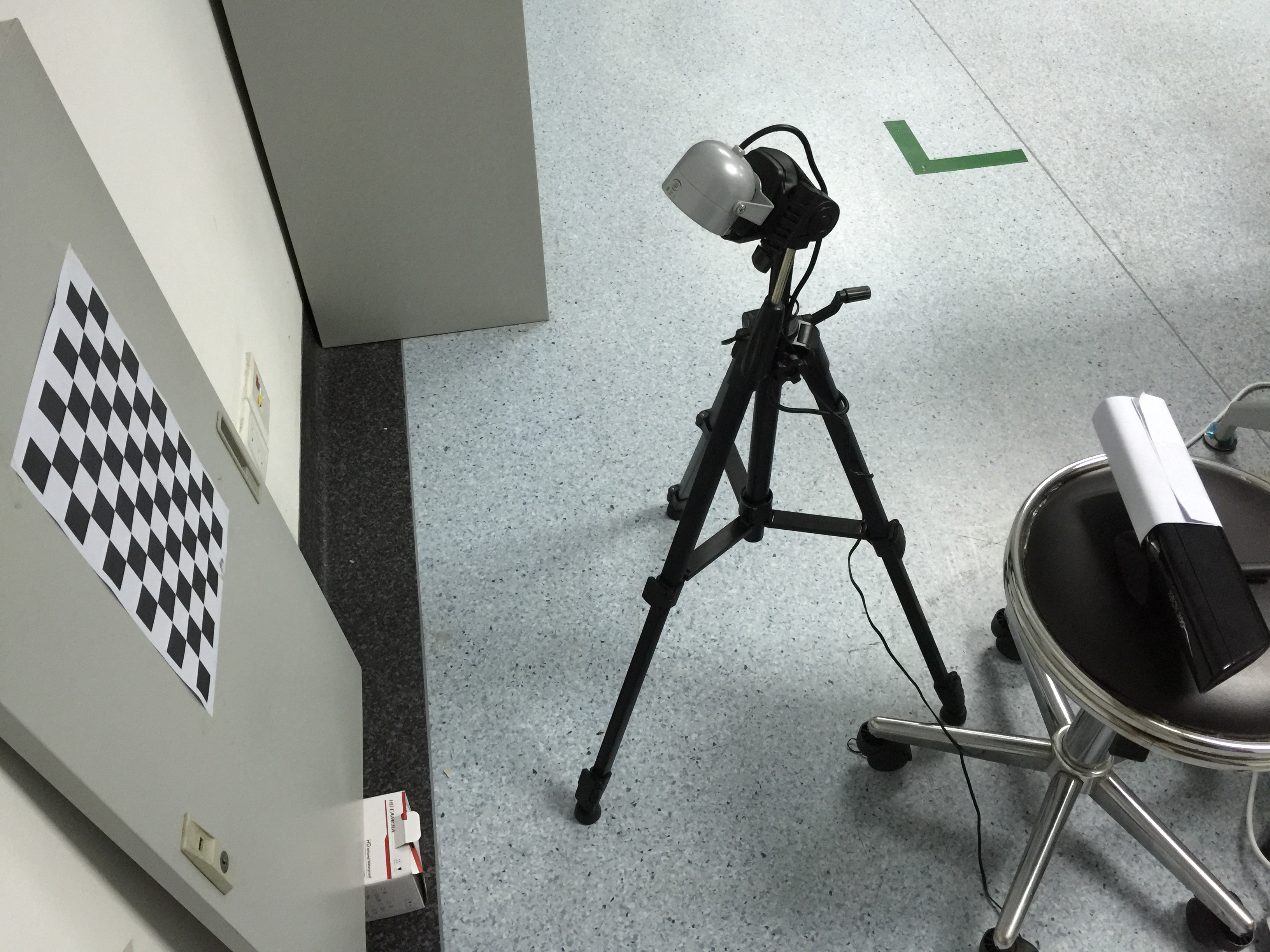 0 sdk学习笔记(七)--matlab自带相机标定程序对kinect进行简单标定