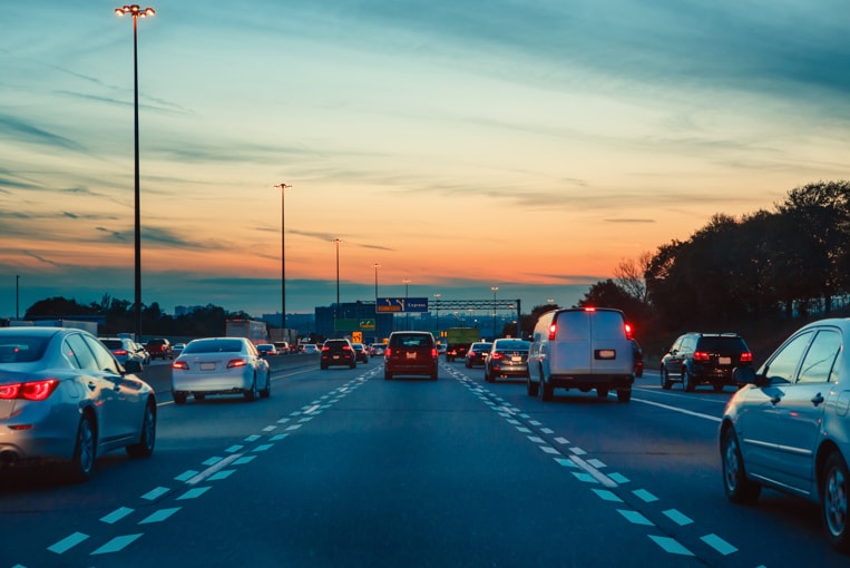 场景化子区优化策略算法等,实现点-线-面信号配时优化,提升交通