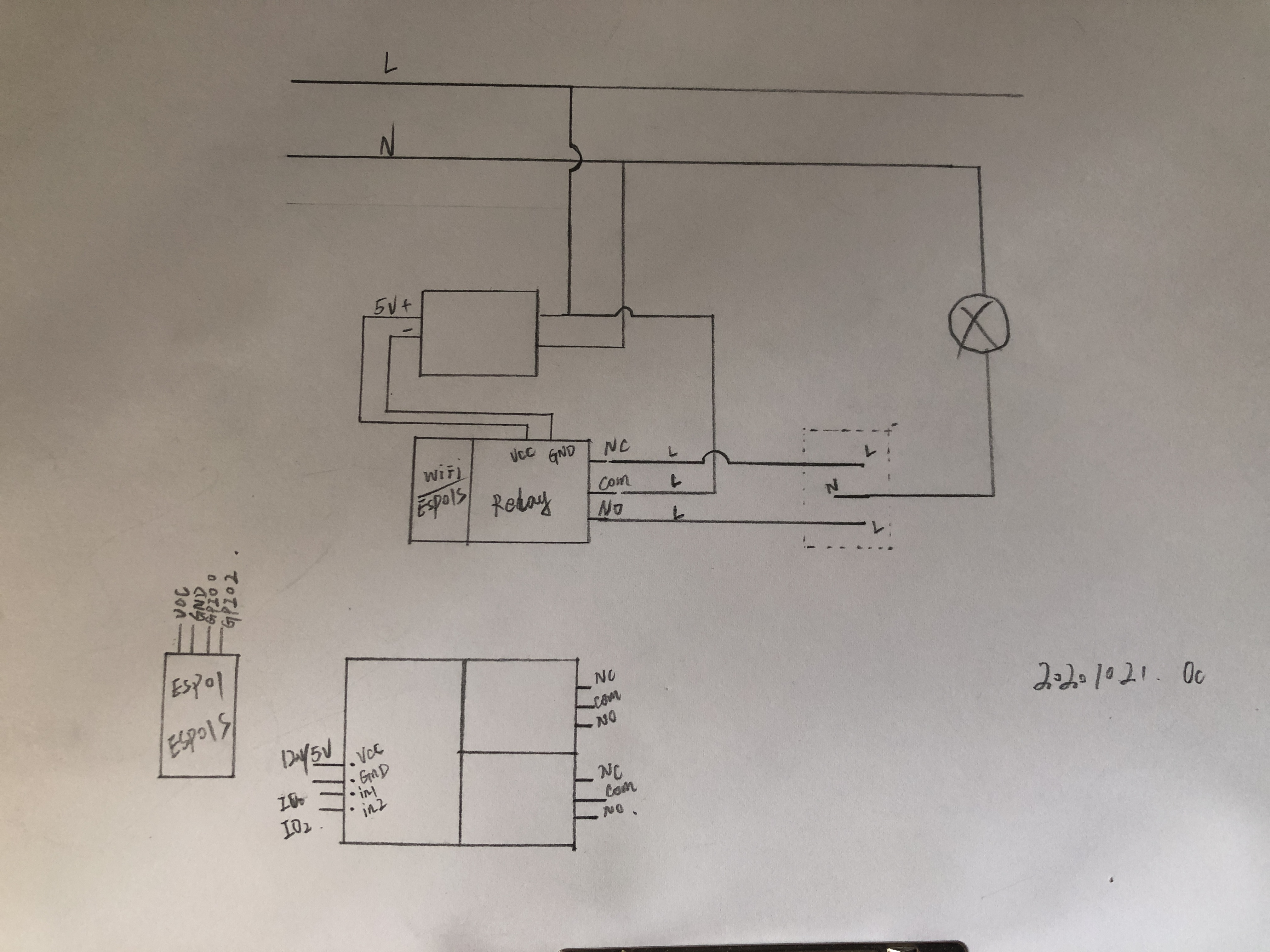 esp01s继电器底座开关手动控制接线图