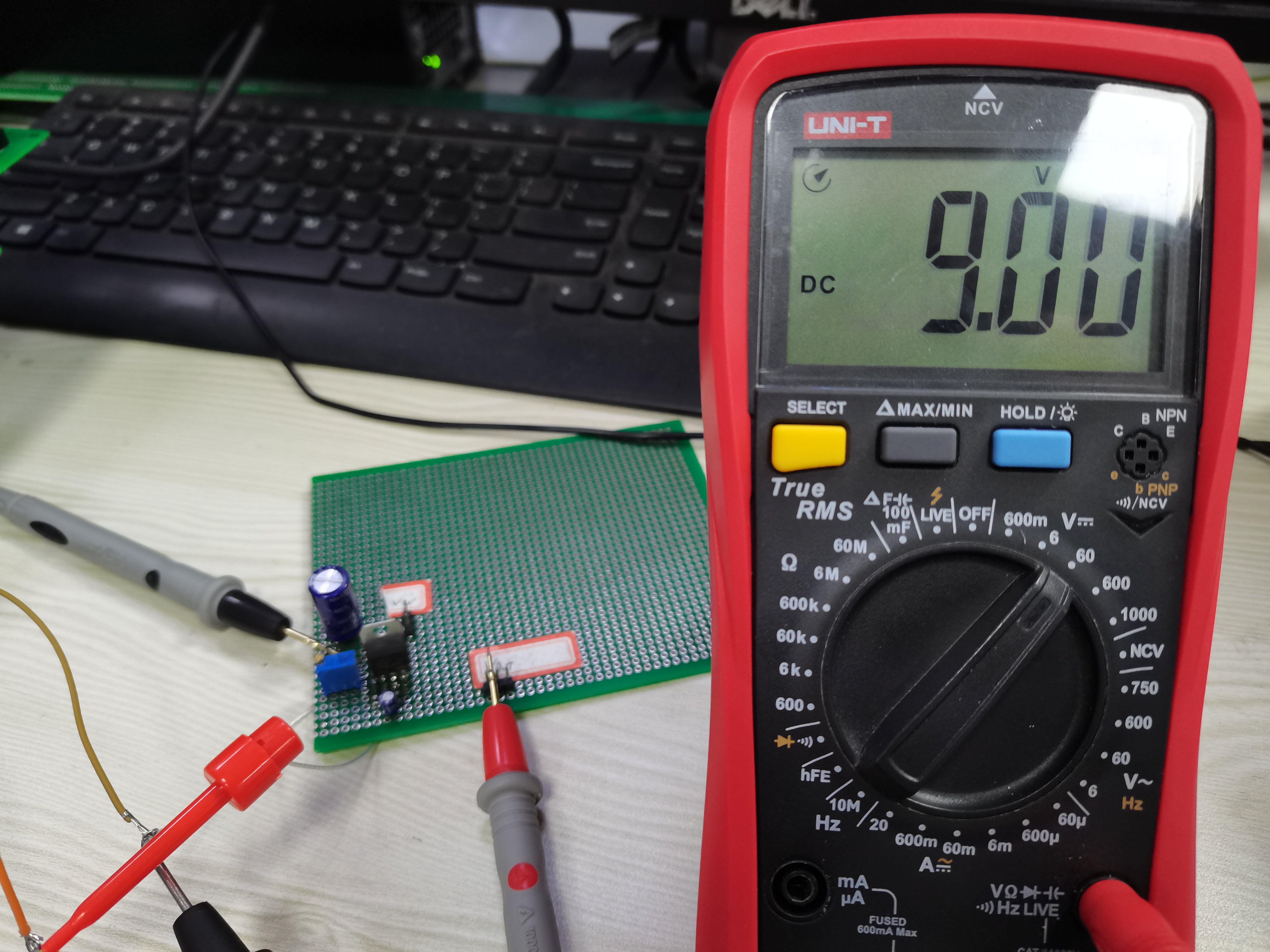 图6 实际输出电压