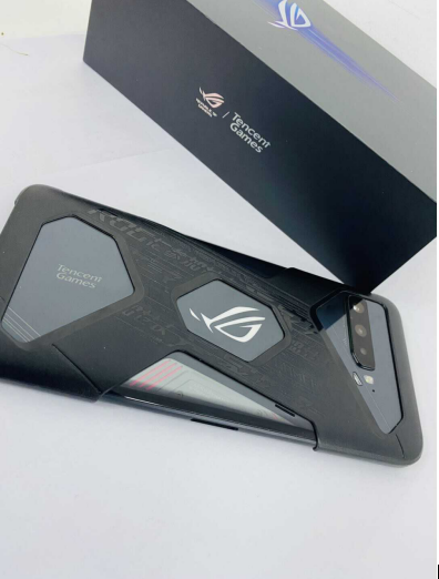 专门打游戏的手机rog3精英配置价位任选