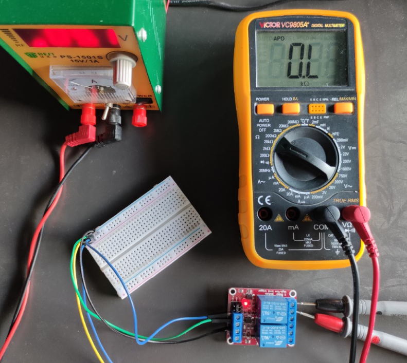 固态继电器和电磁继电器模块