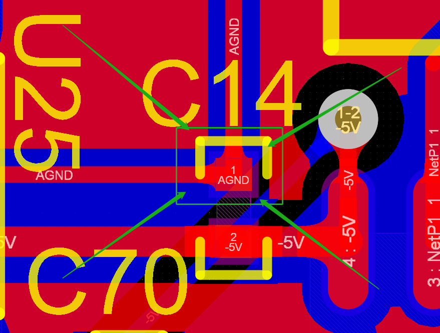 直角弯处可以看出明显的泪滴状弧度连接