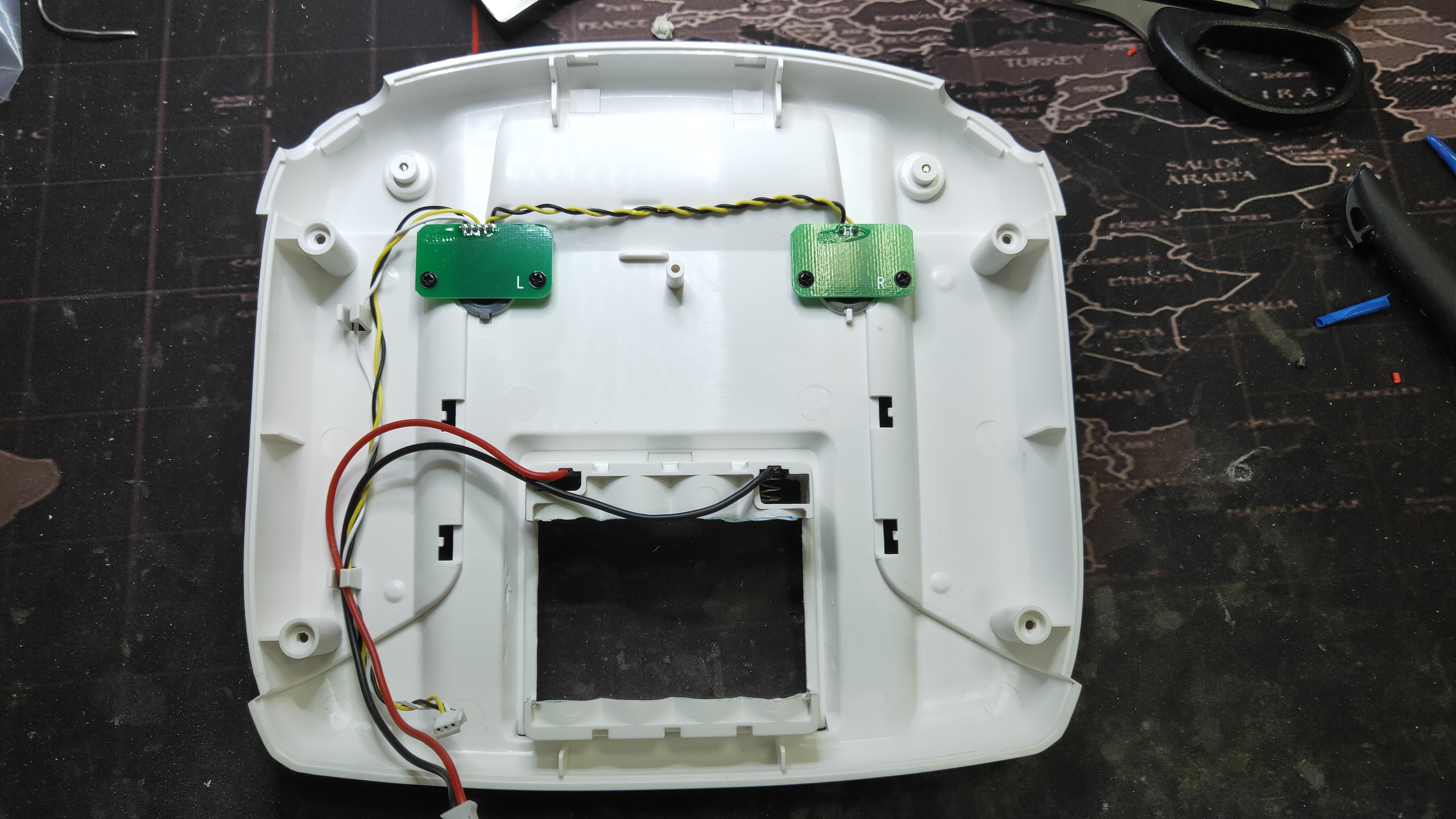 富斯fs-i6s 内置18650电池 usb充电