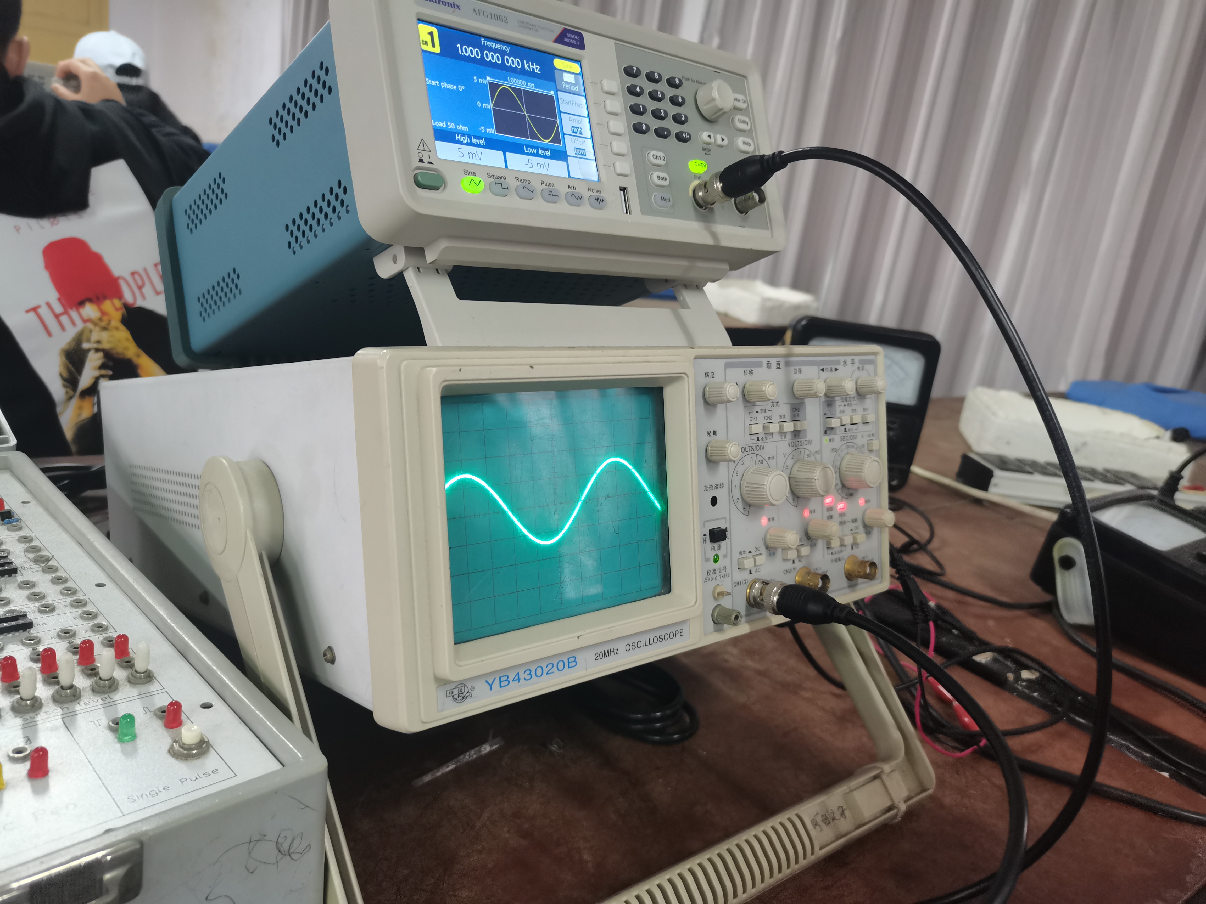 示波器的简单使用