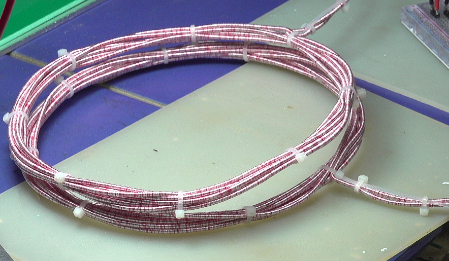 ▲ 两个线圈紧耦合