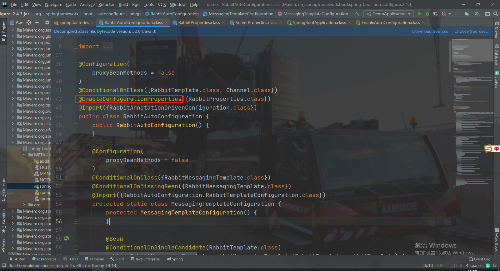 在这里插入图片描述