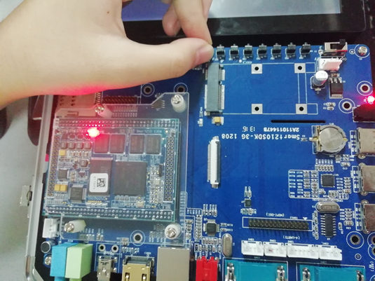 嵌入式实验-汇编点亮LED 灯_嵌入式点亮led灯实验报告-CSDN博客