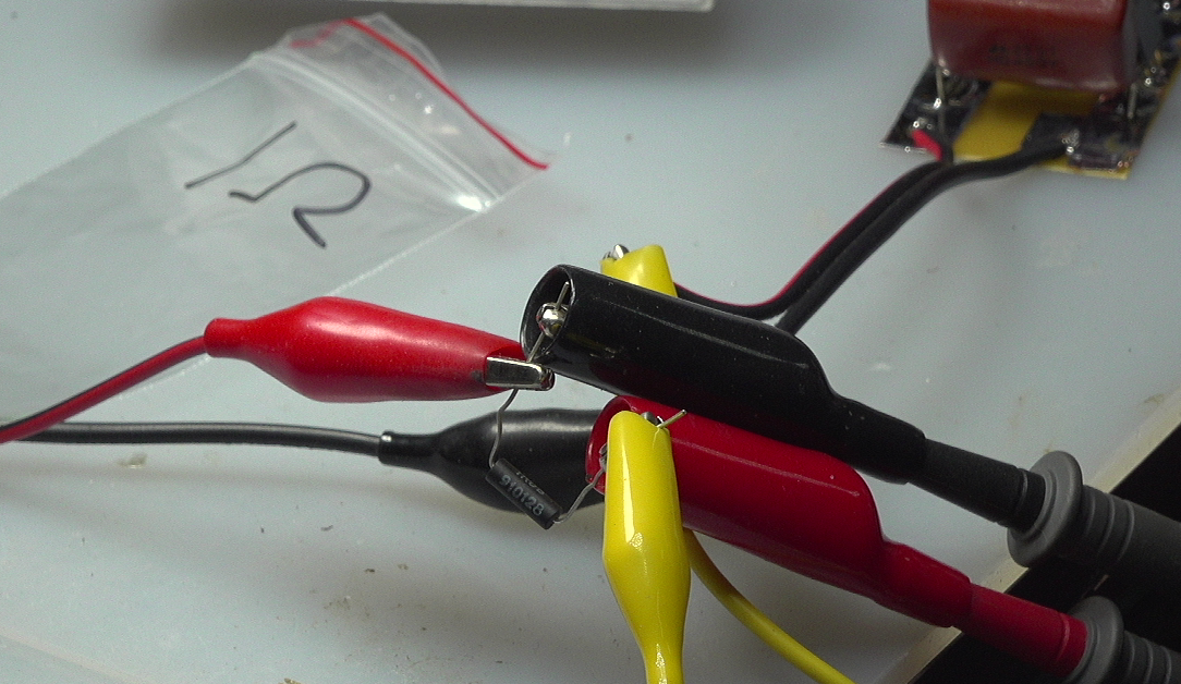 ▲ 使用标准电阻串联在负载上