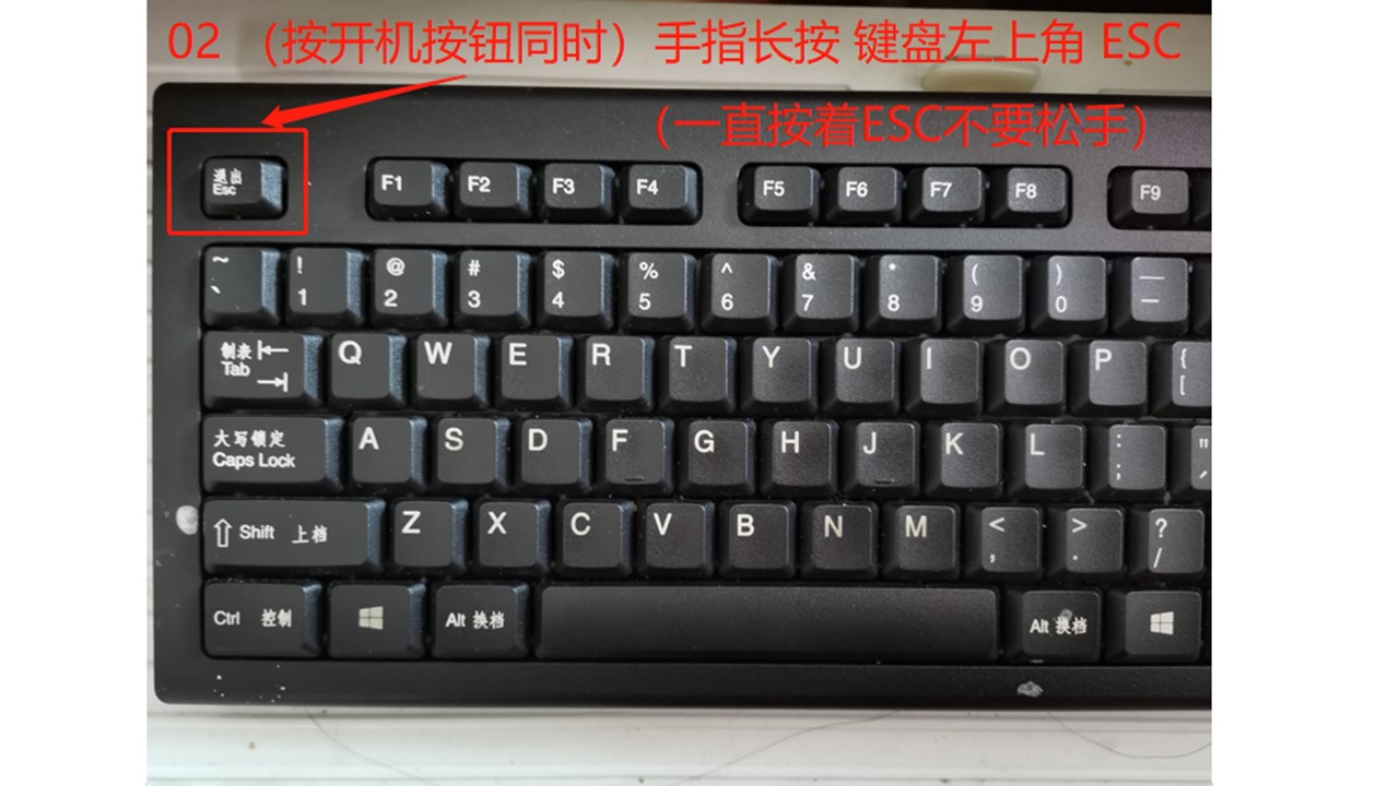 桌面——此电脑(鼠标右击)——属性(鼠标左击)这是win10,64位的系统的