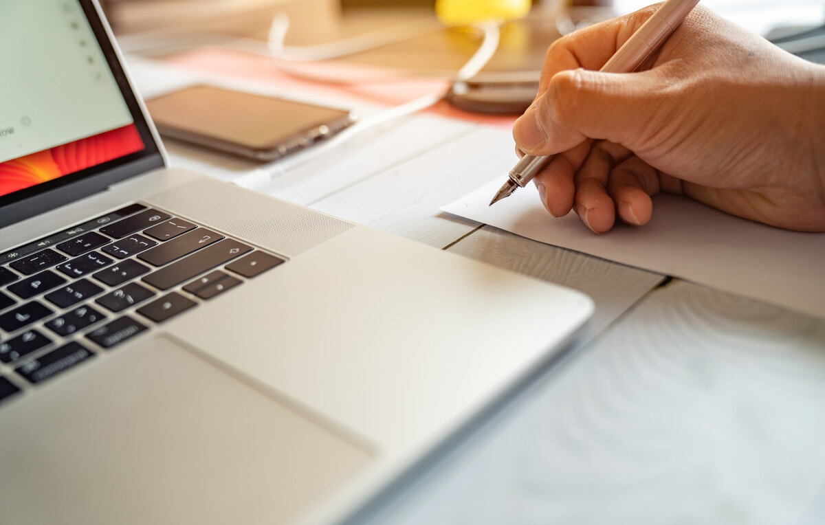 新媒体运营胡耀文教程：活动运营推广数据分析公式