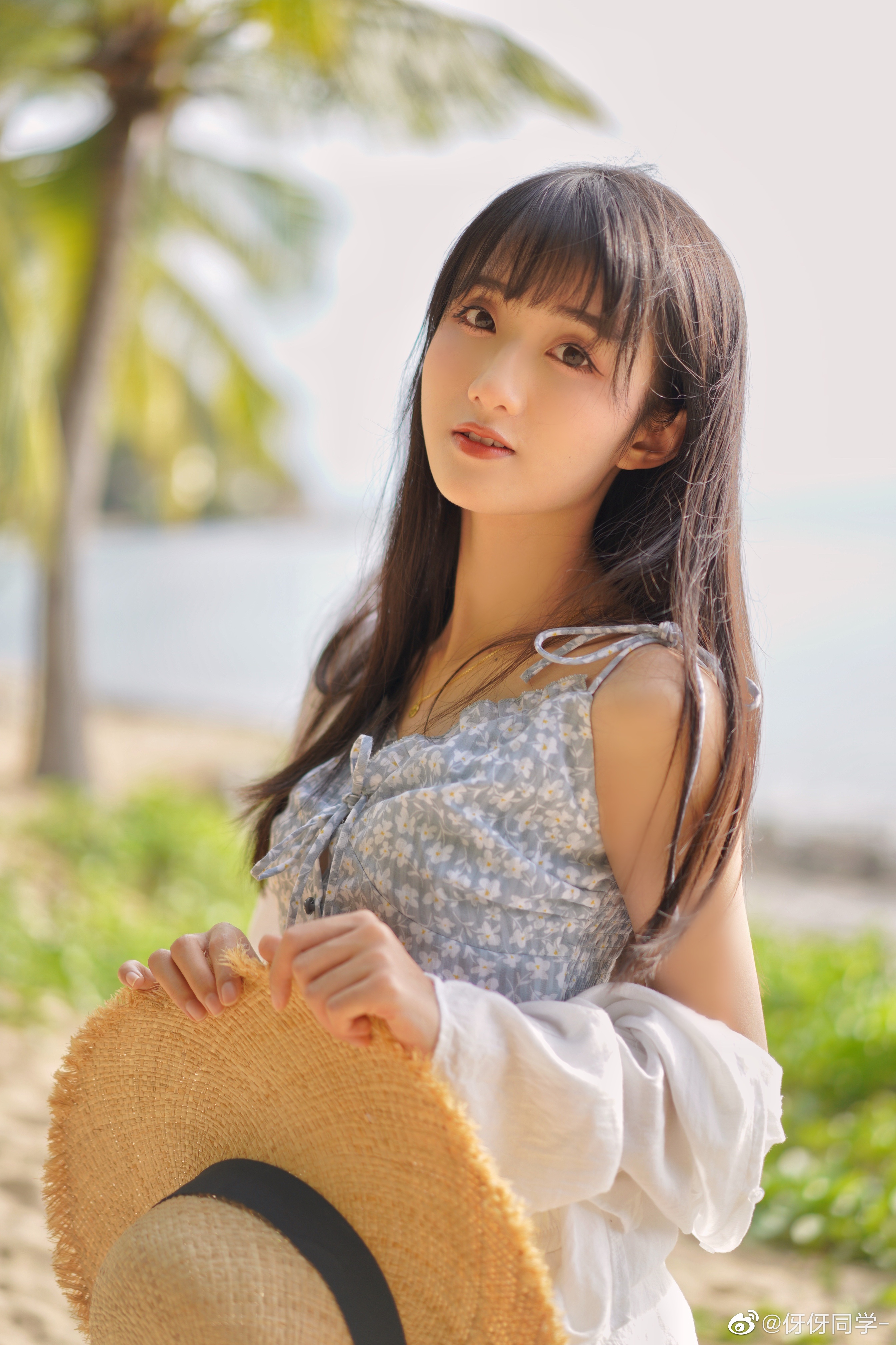 b站小姐姐分享复旦学霸伢伢gagako