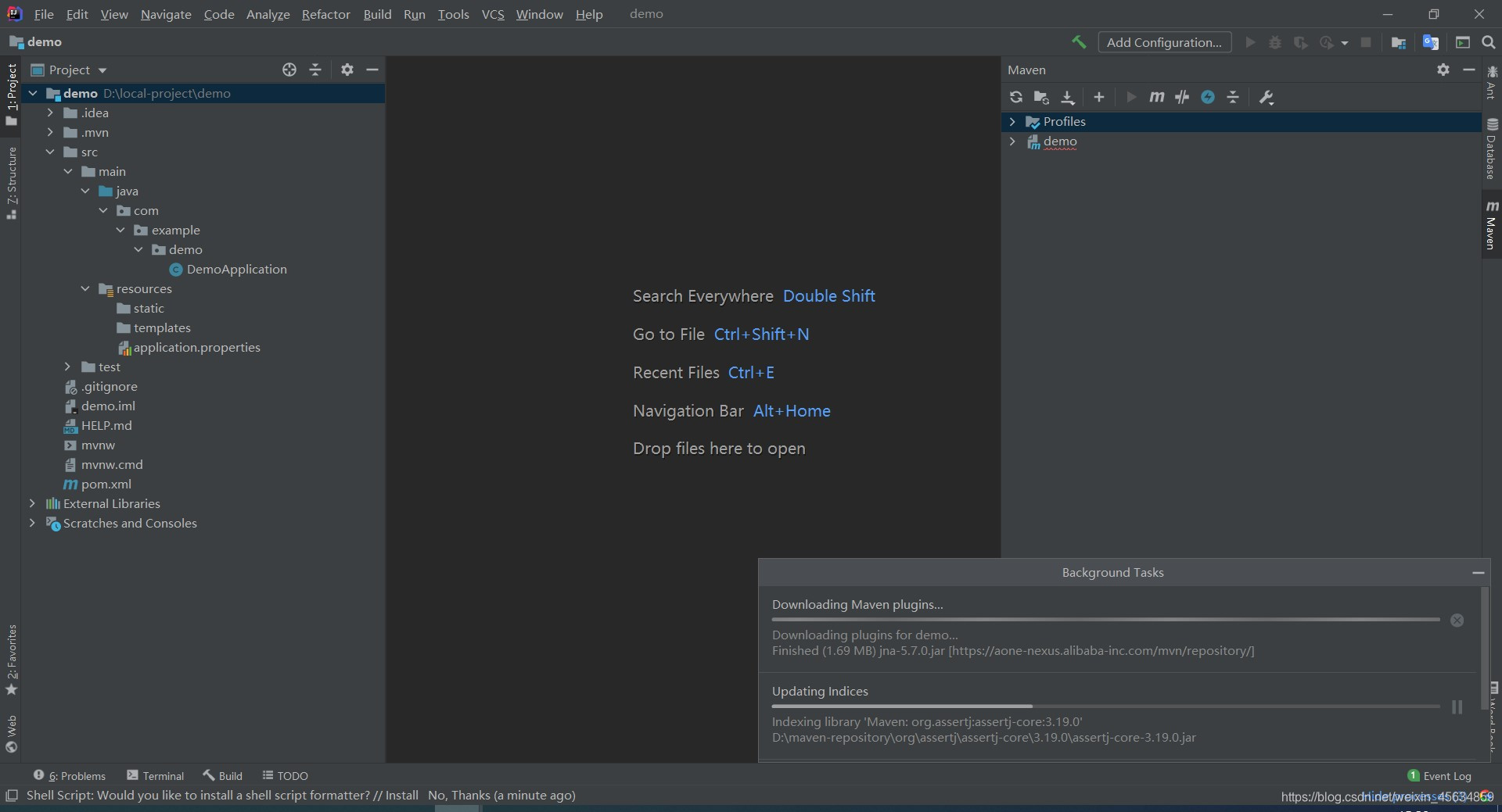 在这里插入图片描述