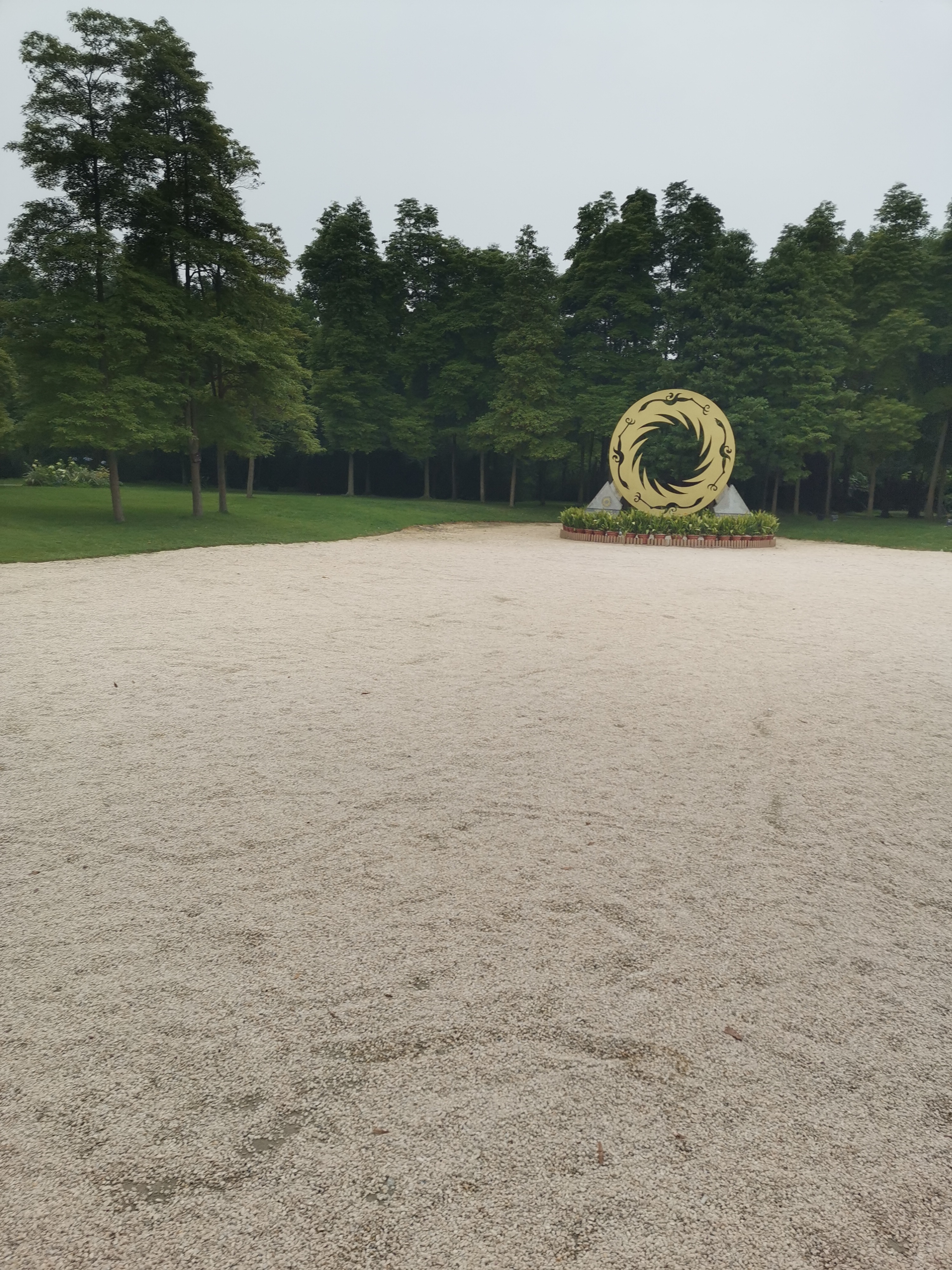 记乱游金沙遗址博物馆和吃独食火锅