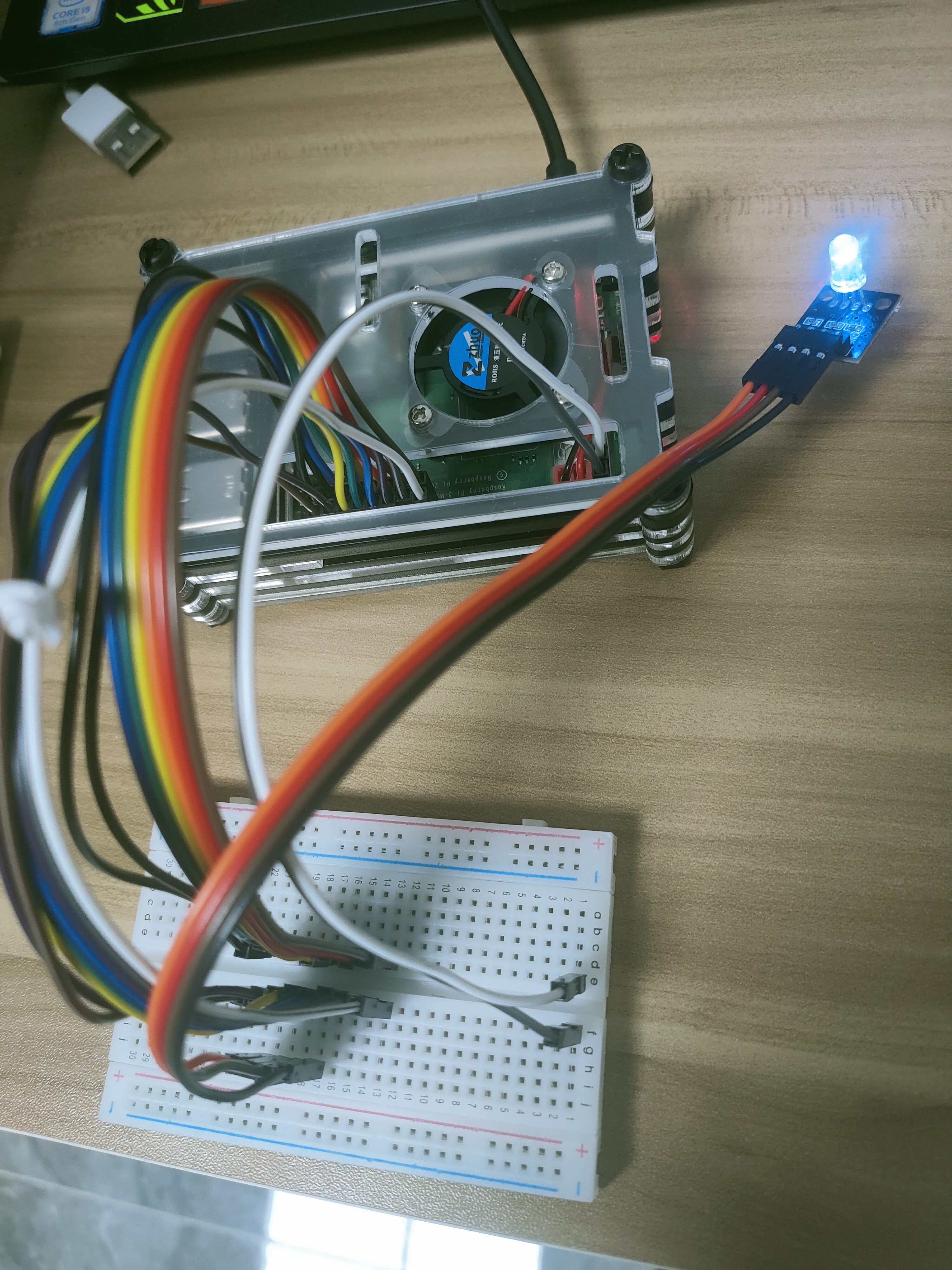 树莓派【二,rgb_led灯实验】_rgb灯实验_八戒无戒i的博客-csdn博客