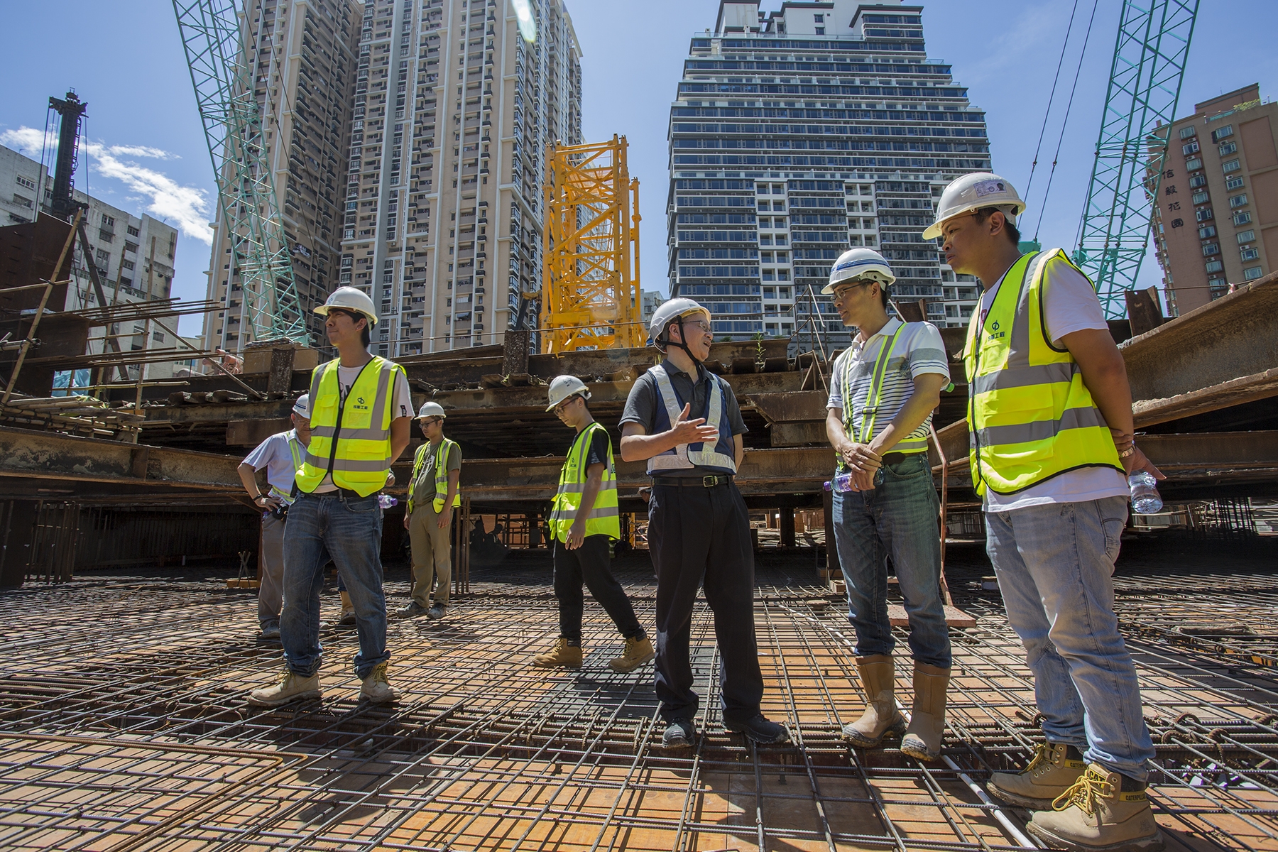 建筑八大员培训武汉施工员培训建筑工程施工人员的应用文培训