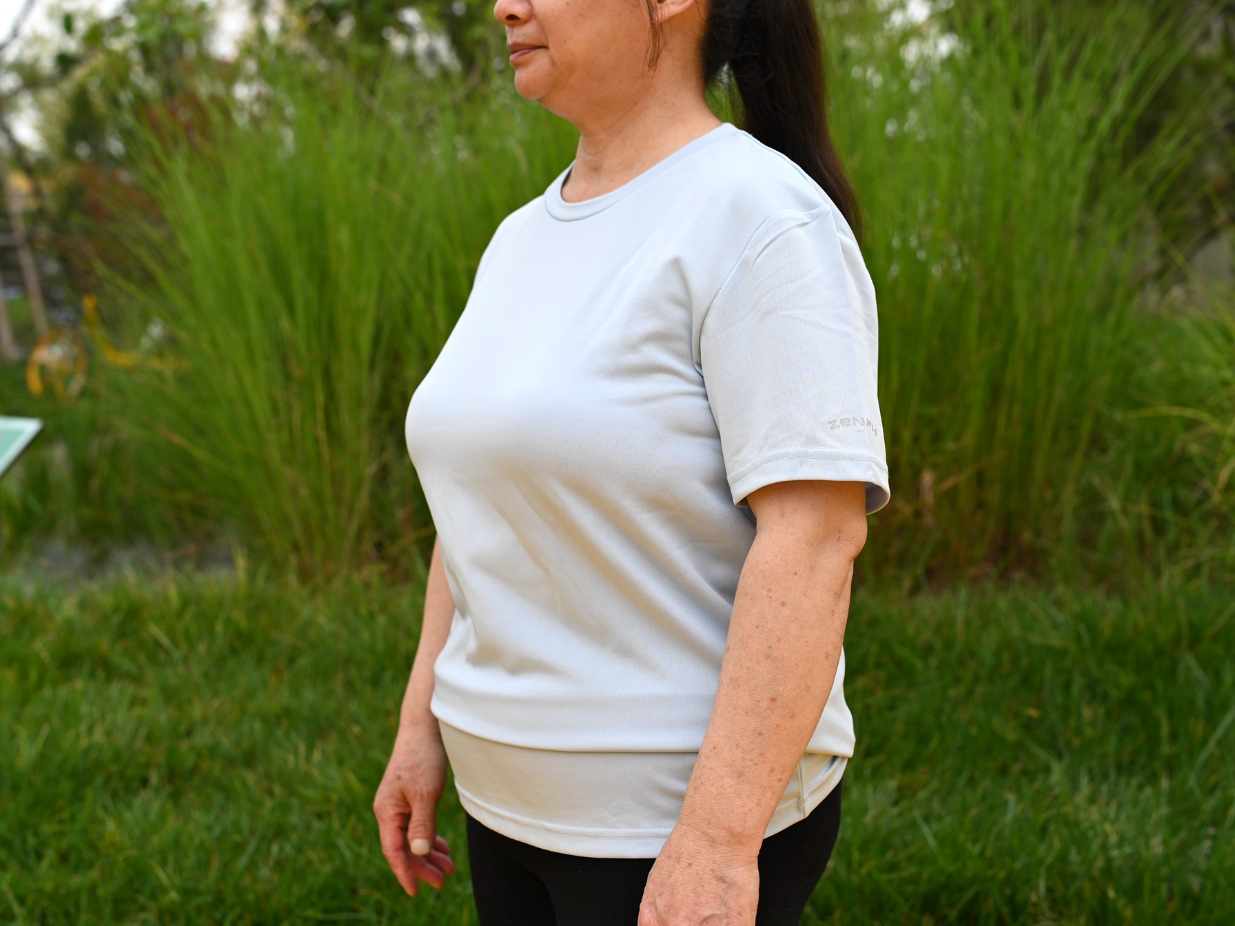 质感特别的速干T恤，穿起来很清爽