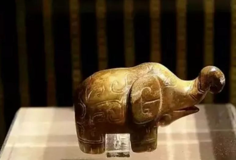 大象北迁关于古象