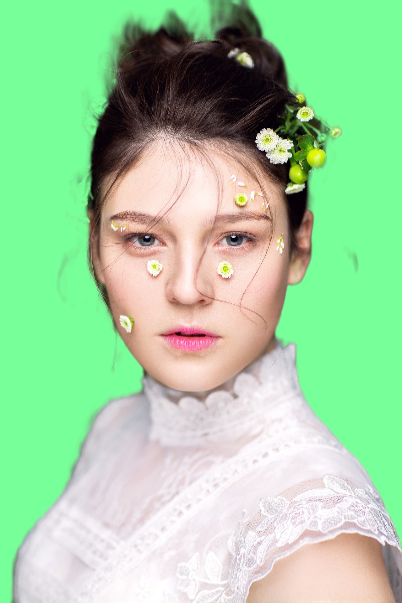 1原图1.图片抠图效果示例:在人像背景较为单调的场景,效果还是不错.