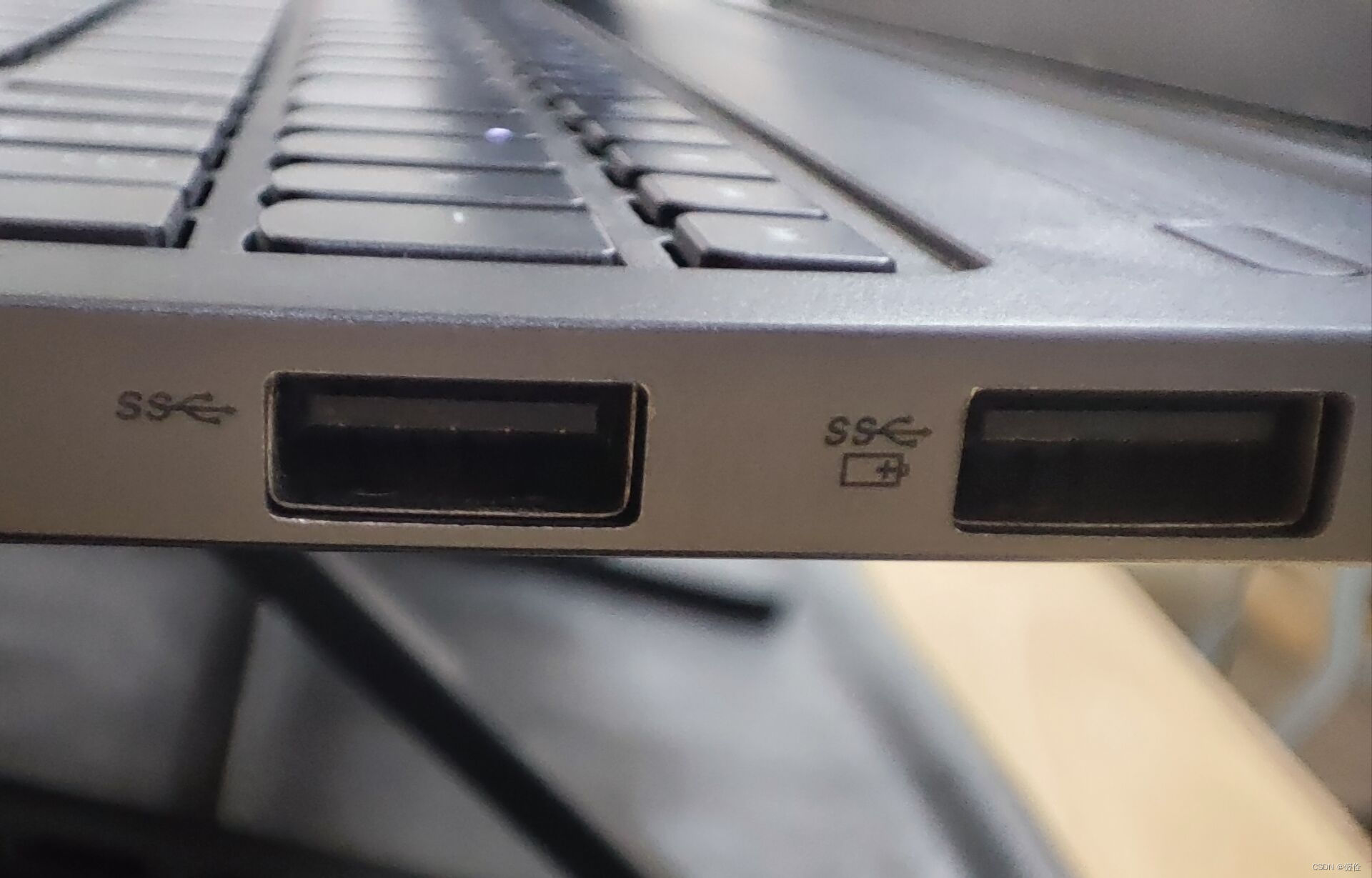 ss表示USB3.0