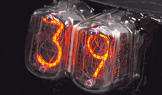 ▲ 图3.1 制作的数码管